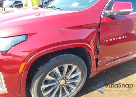 2023 Chevrolet Traverse Premier z USA, uszkodzony, nr VIN 1GNERKKW8PJ331462